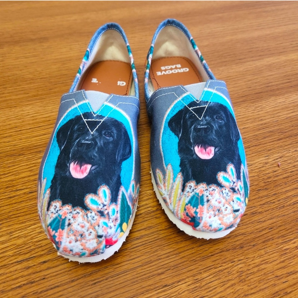 Groove Bags Casual Fabric Slip On Shoe, Black Lab Faux Embroidered Flower Print